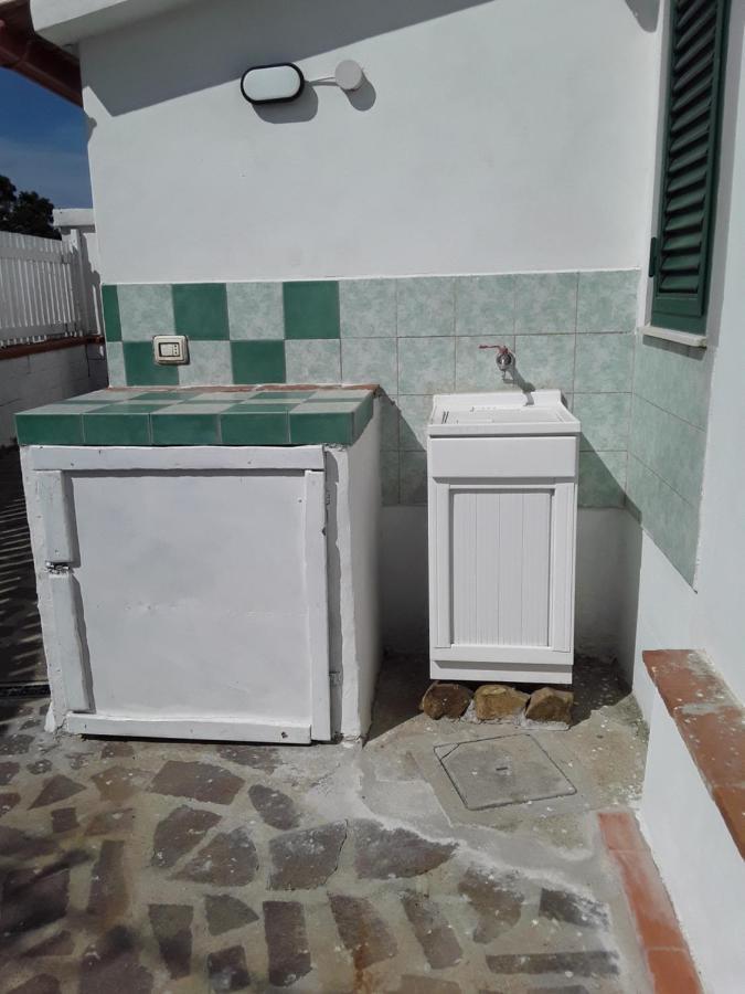 Villetta A Schiera Nei Pressi Del Mare ลีวอร์โน ภายนอก รูปภาพ